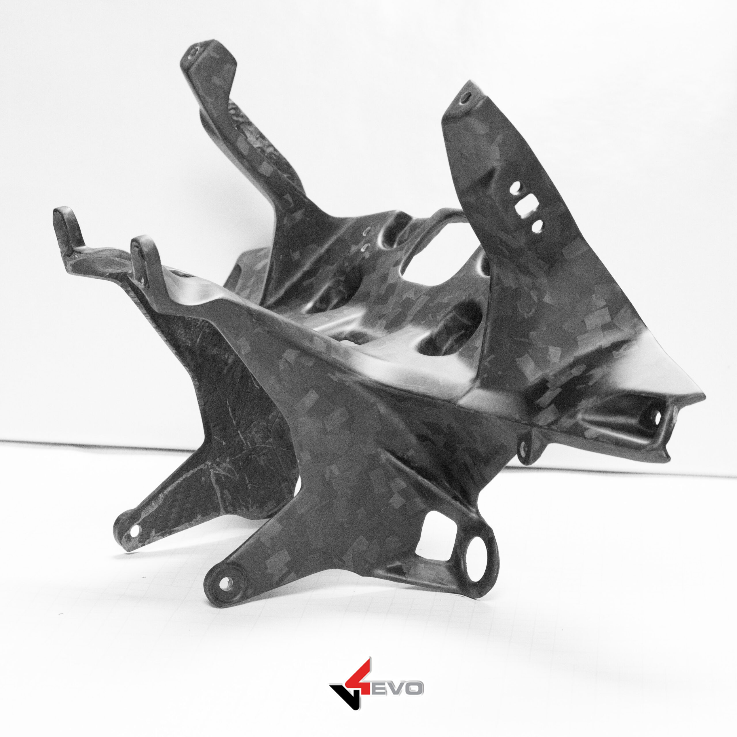 Carbon Fiber Headlight Bracket - Panigale V4 2025 - Image 5