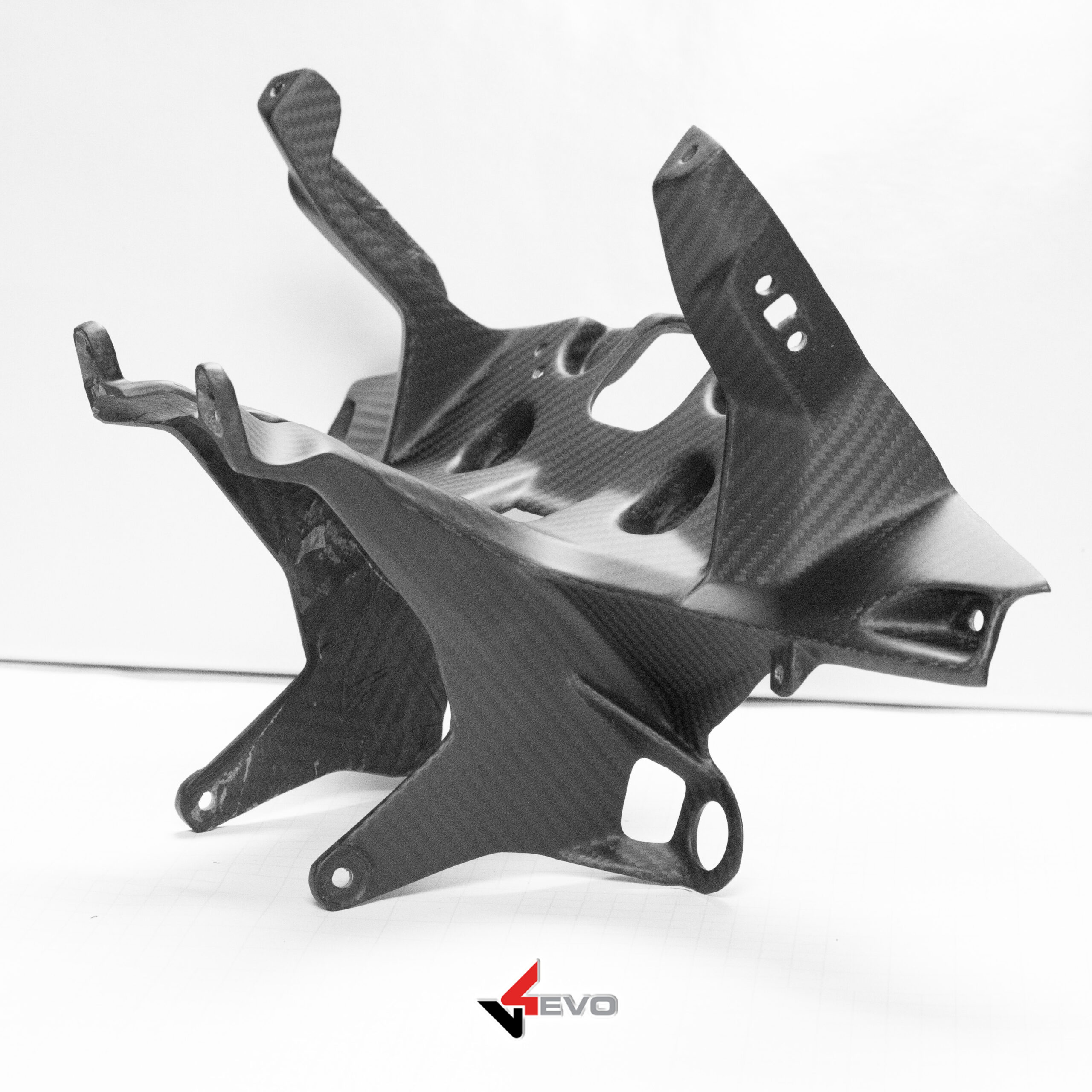 Carbon Fiber Headlight Bracket - Panigale V4 2025 - Image 4
