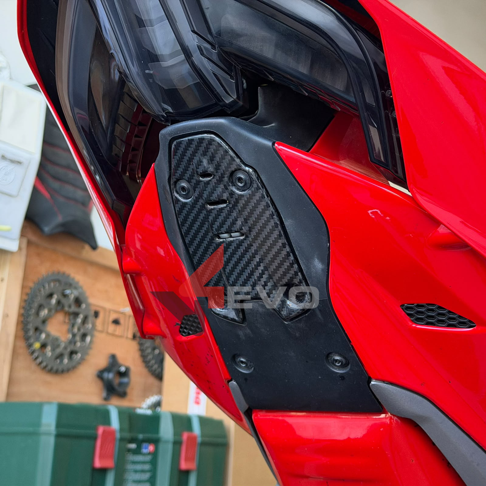 Carbon Fiber License Plate Block Off - Panigale & Streetfighter V4 2025/26 (PREORDERS) - Image 9
