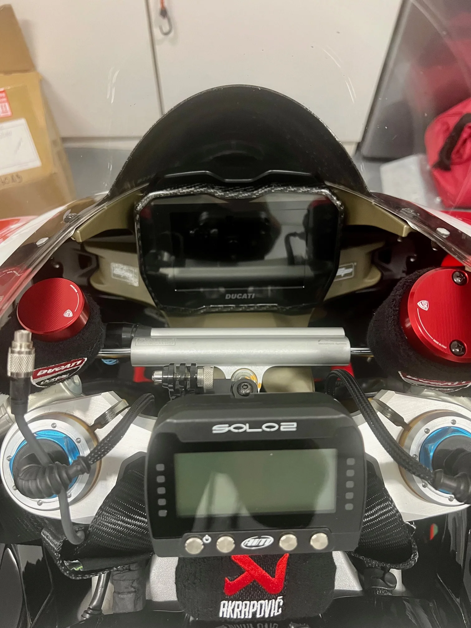 Carbon Fiber Dash Cover - Panigale V4 / Streetfighter V4